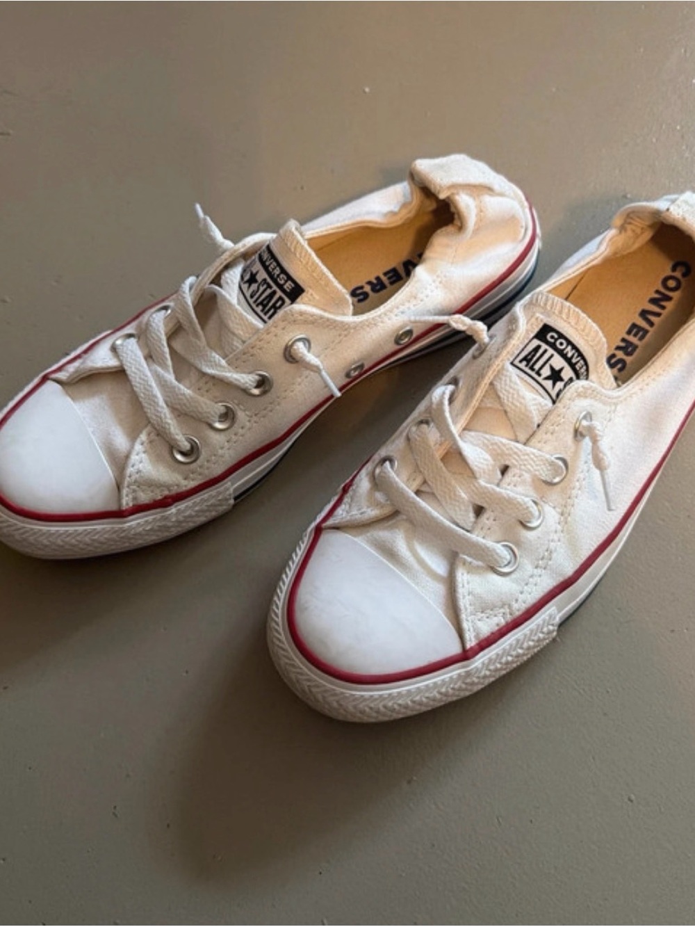 Converse Low Top Canvas Sneakers women’s size 7